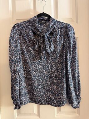 Banana Republic Navy Floral Tie-Neck Blouse with Pink Accents small